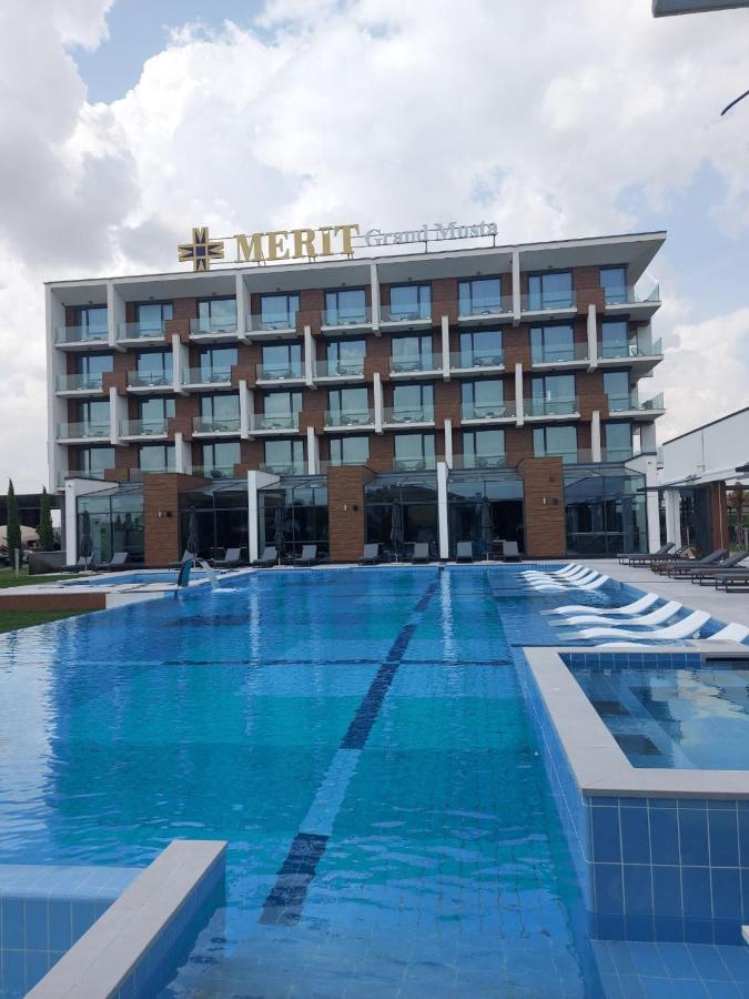 Merit Grand Mosta Spa Hotel & Casino Svilengrad Exteriér fotografie