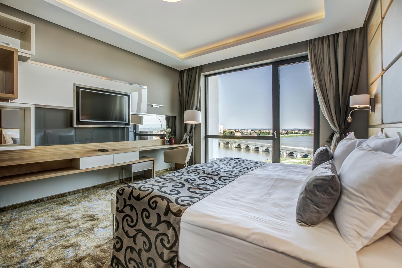 Merit Grand Mosta Spa Hotel & Casino Svilengrad Exteriér fotografie